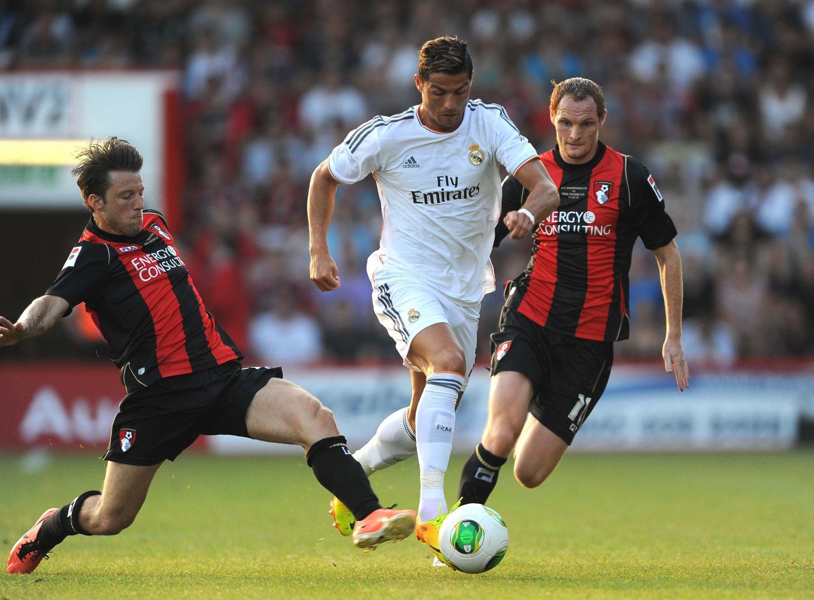 Cristiano Ronaldo trong màu áo Real Madrid đối đầu Bournemouth