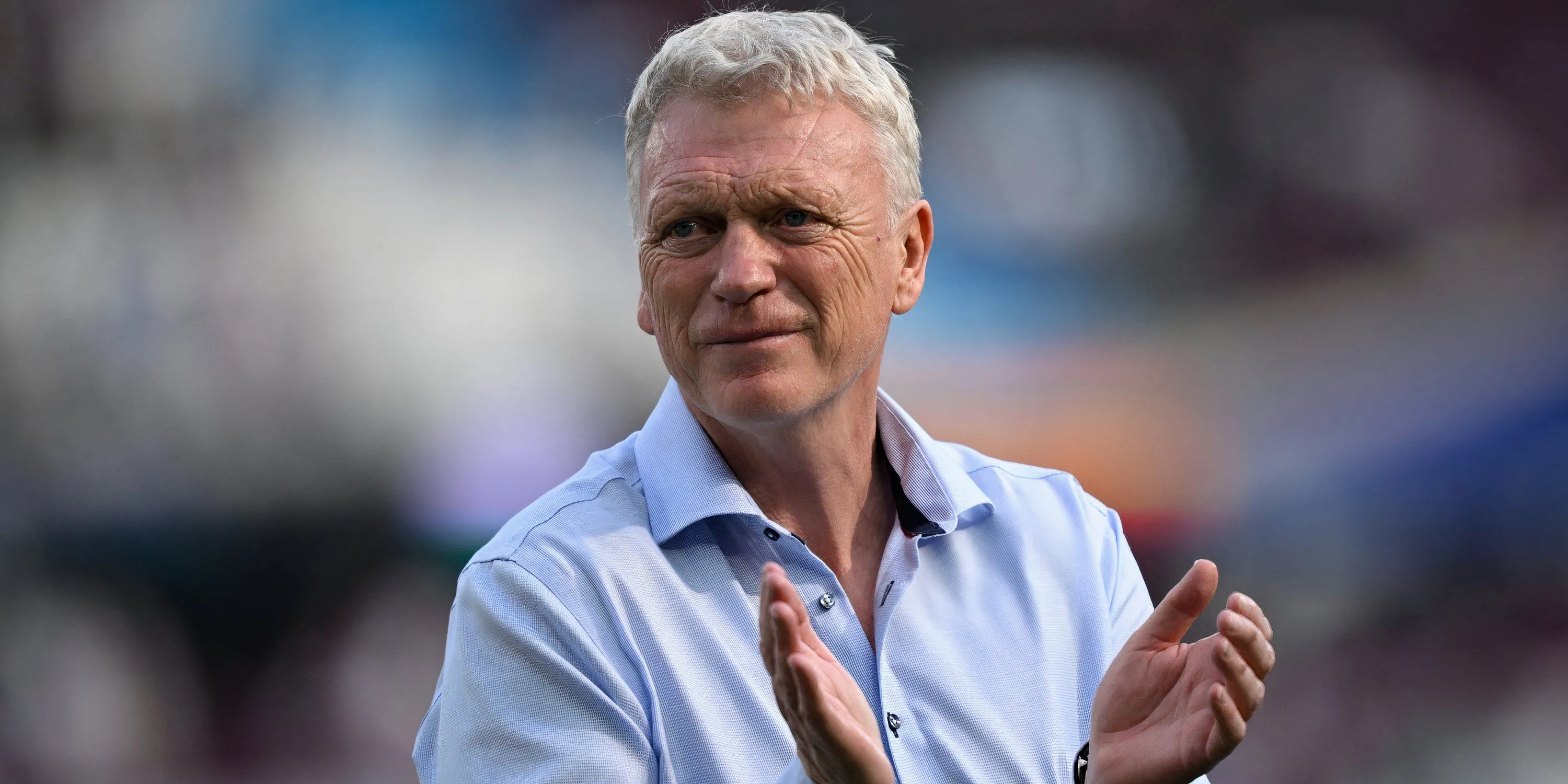 david moyes applauding the west ham united supporters