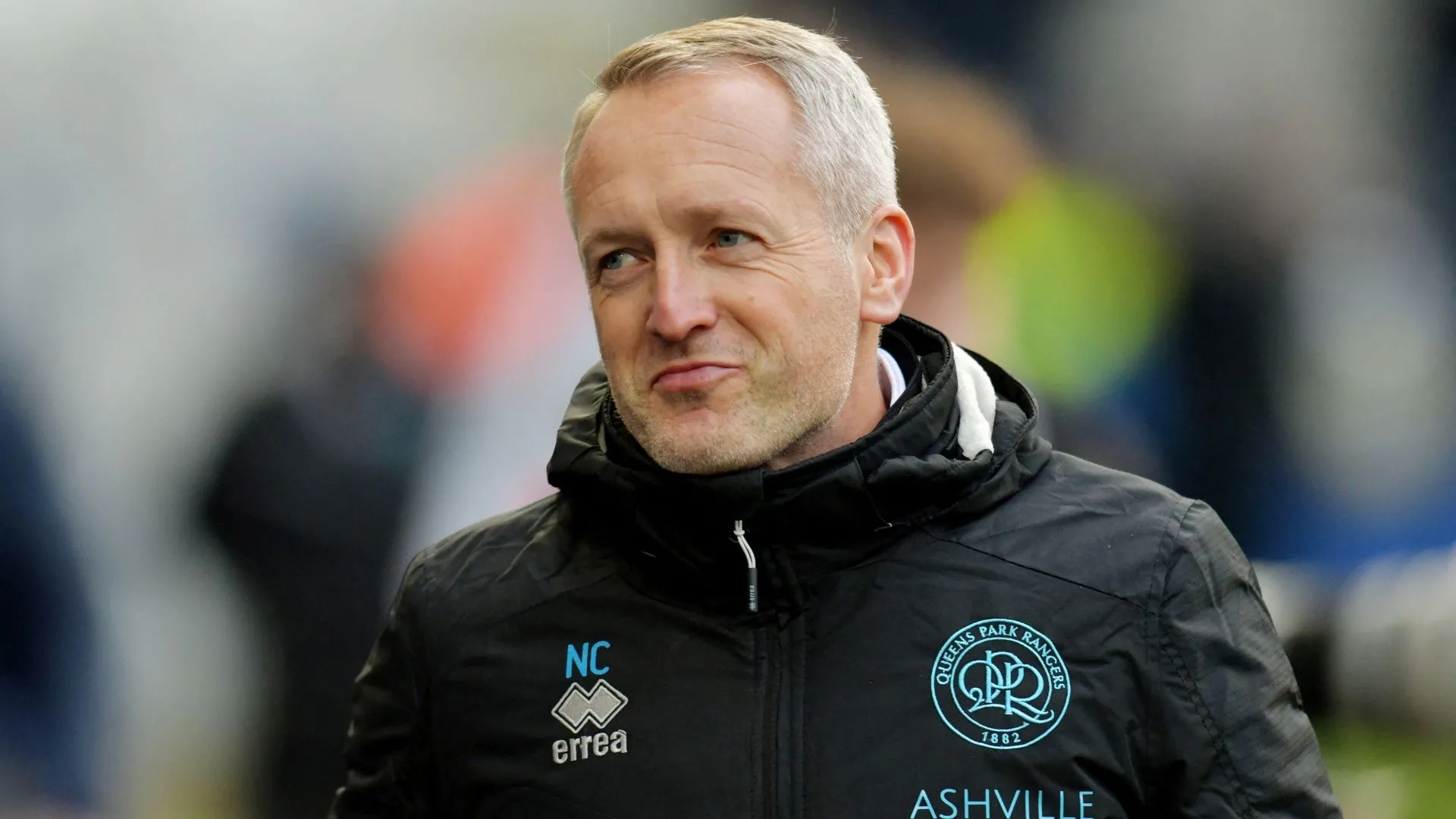 Neil Critchley thời còn dẫn dắt QPR