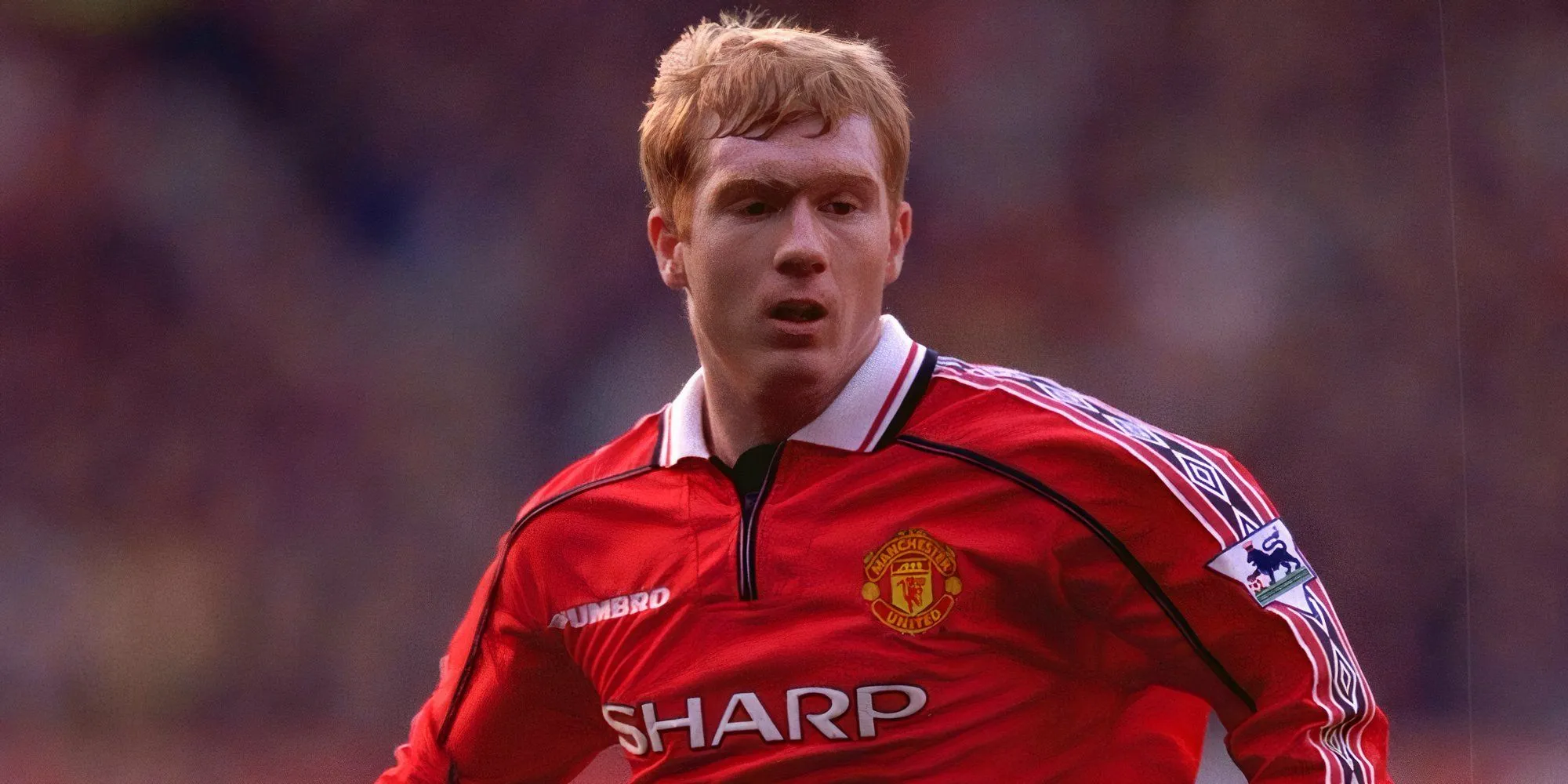 Paul Scholes - tiền vệ tài hoa của Manchester United trong một trận đấu