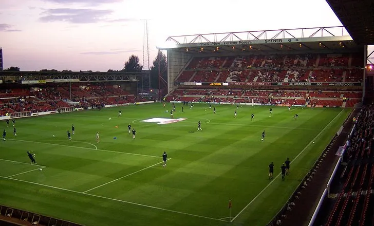 Góc nhìn khán đài tại sân The City Ground