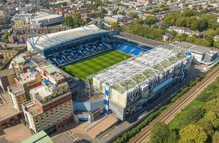 Góc nhìn từ trên không sân Stamford Bridge, tổng quan khu vực xung quanh