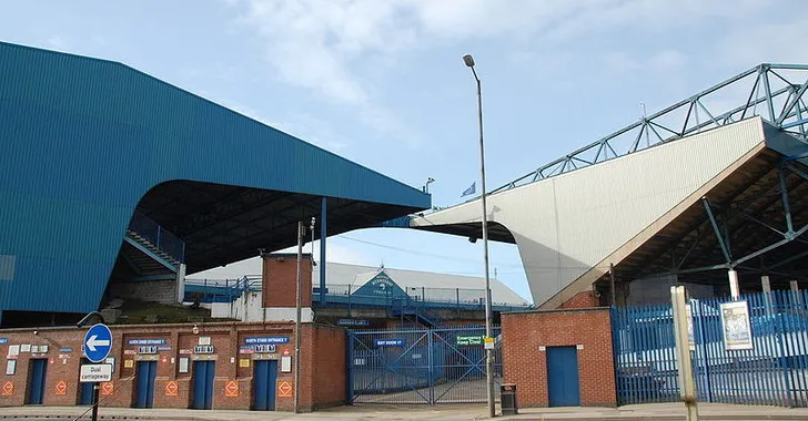 Hệ thống cửa xoay kiểm soát tại lối vào Sân vận động Hillsborough
