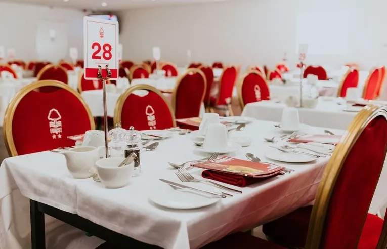 Không gian dịch vụ hiếu khách tại sân The City Ground, Nottingham Forest