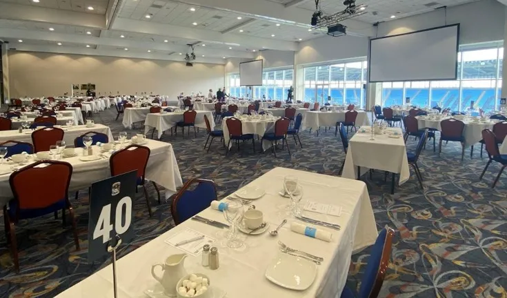 Không gian dịch vụ khách hàng cao cấp tại sân vận động Coventry City