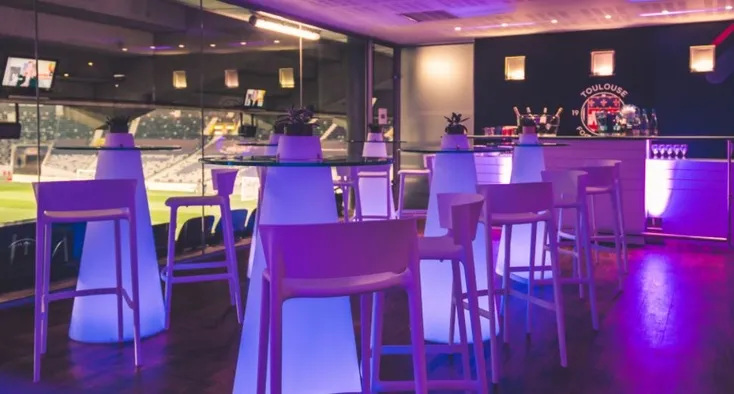 Khu vực tiếp đón khách VIP tại sân vận động Municipal de Toulouse