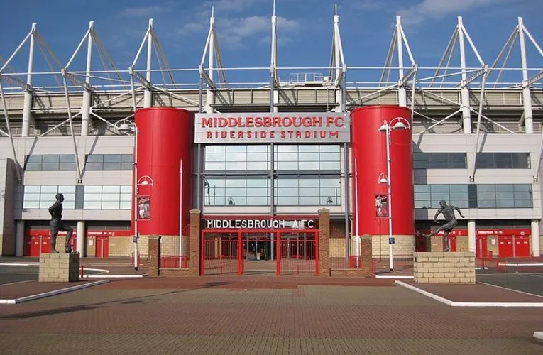 Lối vào chính của sân vận động Riverside Middlesbrough
