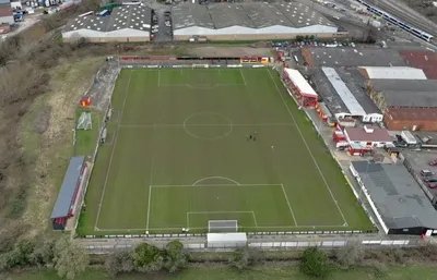 Sân vận động Spencer Stadium, tổ ấm của câu lạc bộ Banbury United nhìn từ trên cao.