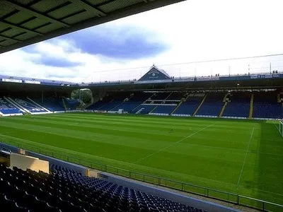 Toàn cảnh bên trong Sân vận động Hillsborough, sân nhà của Sheffield Wednesday