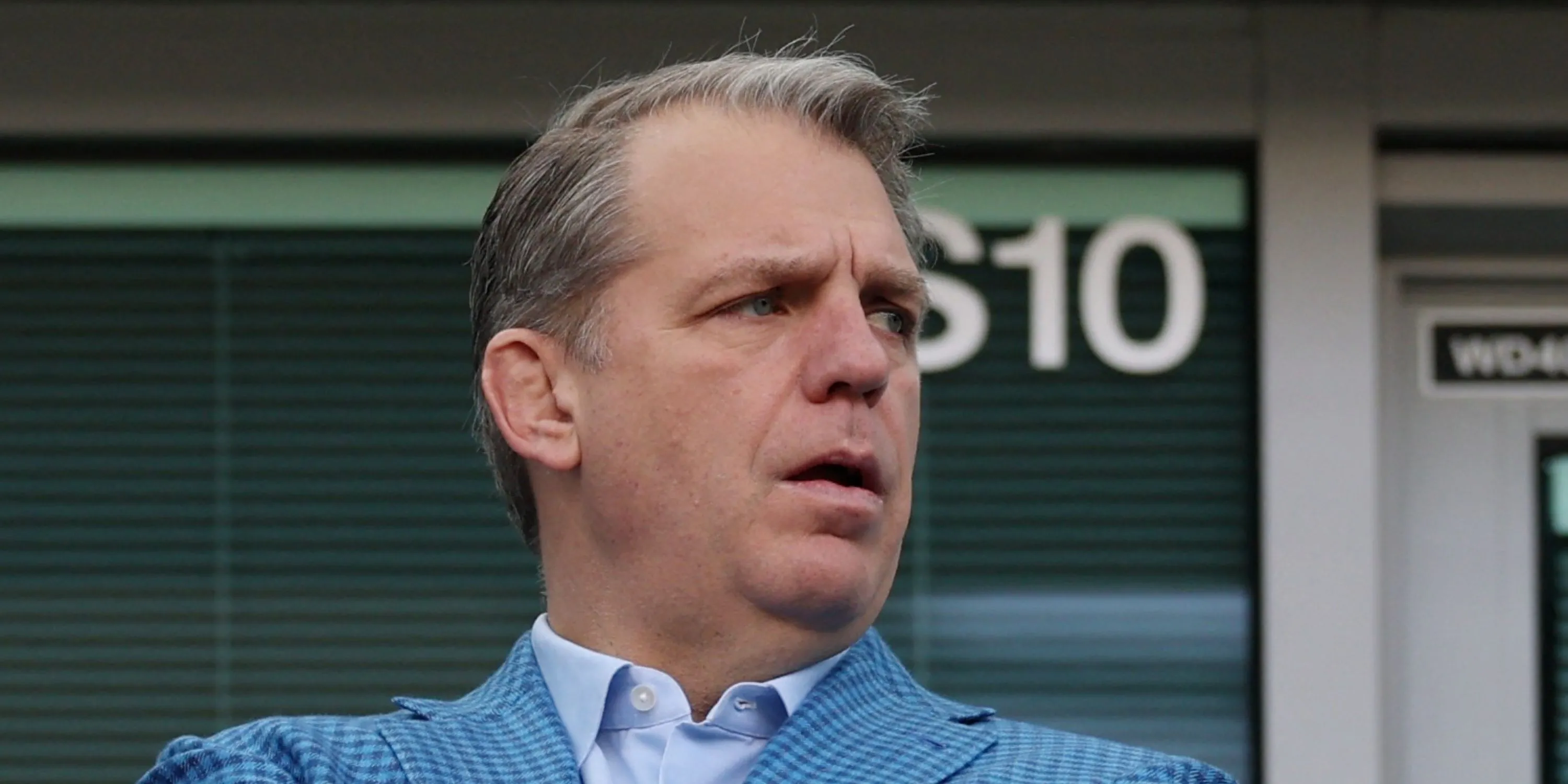Todd Boehly, đồng sở hữu Chelsea, với kế hoạch tài chính và chuyển nhượng thông minh