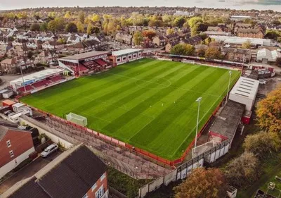 Tổng quan sân vận động J Davidson của câu lạc bộ Altrincham FC