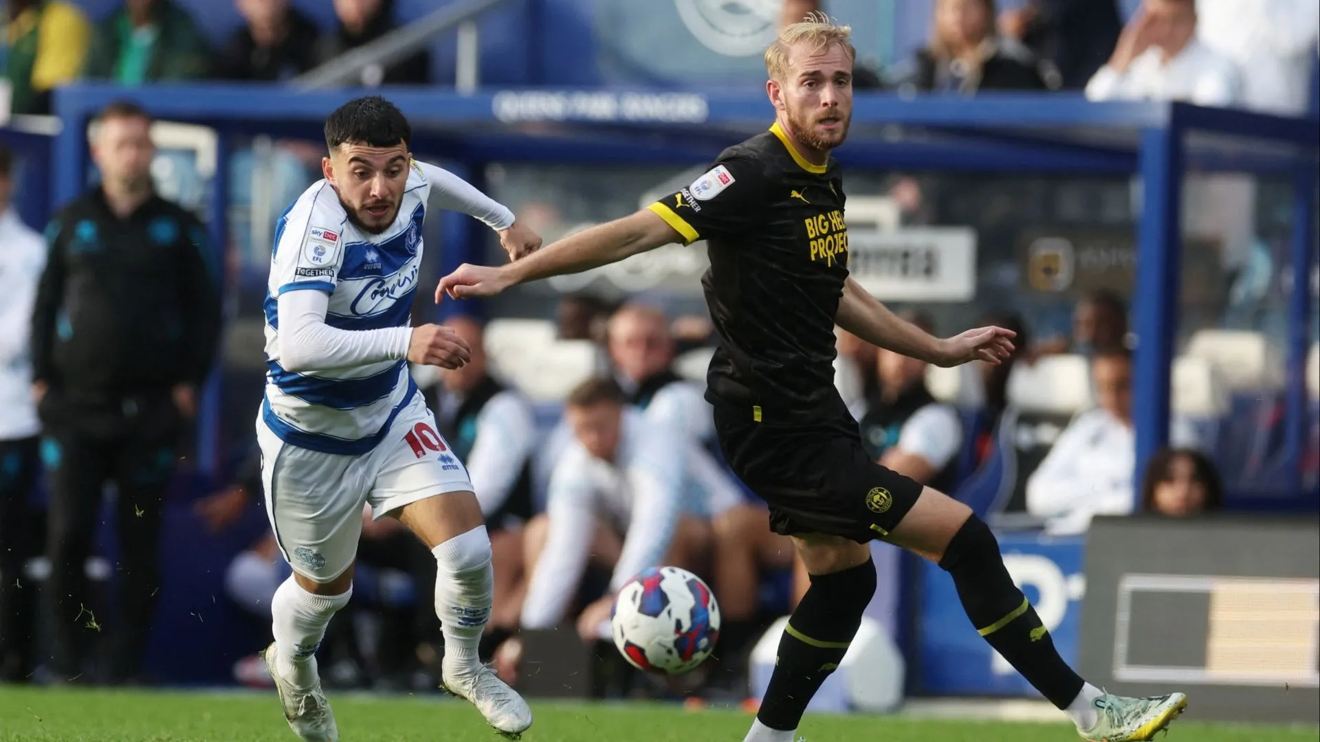 Trung vệ Jack Whatmough của Preston North End
