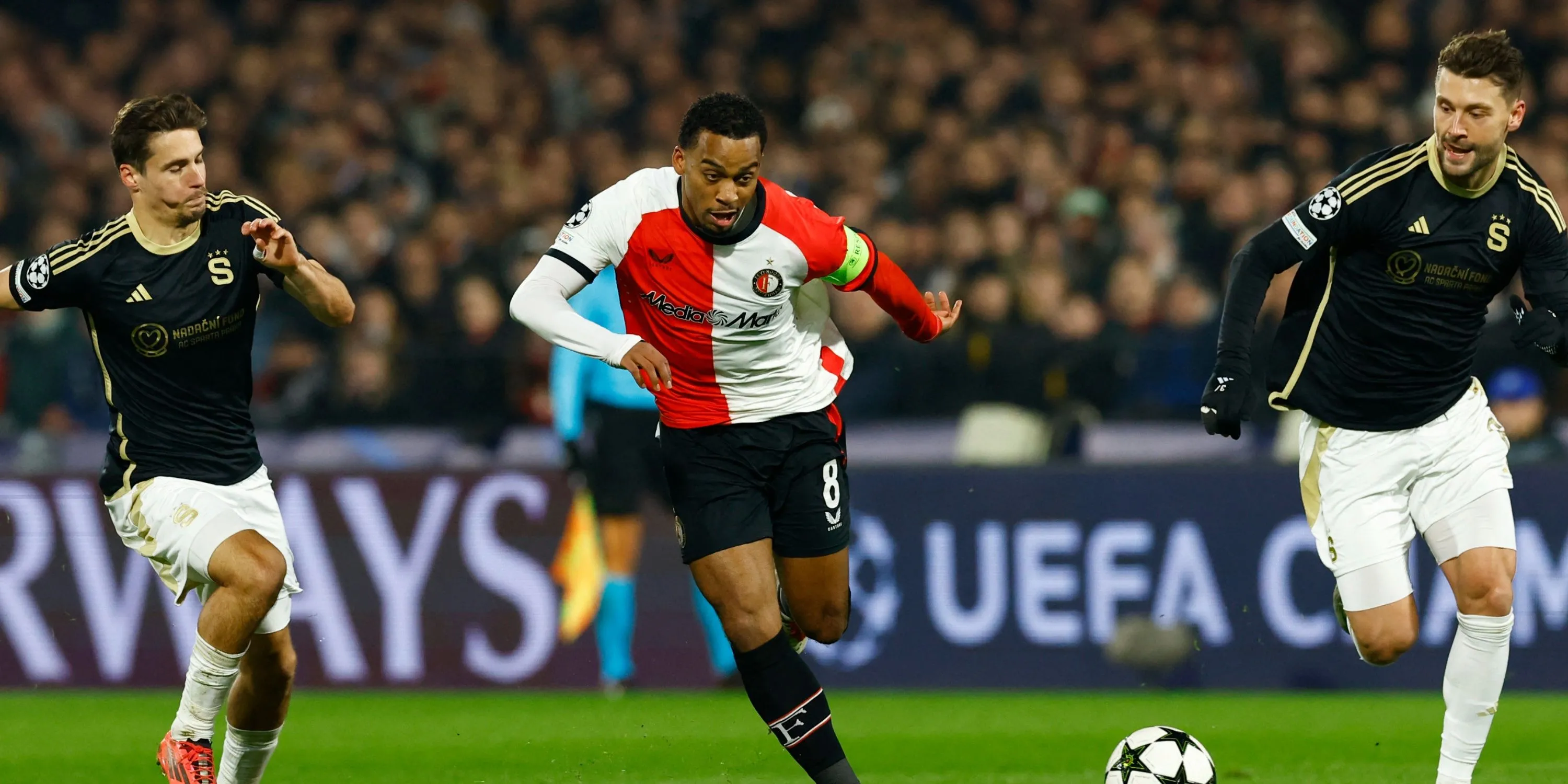 Quinten Timber trong màu áo Feyenoord tại giải VĐQG Hà Lan Eredivisie