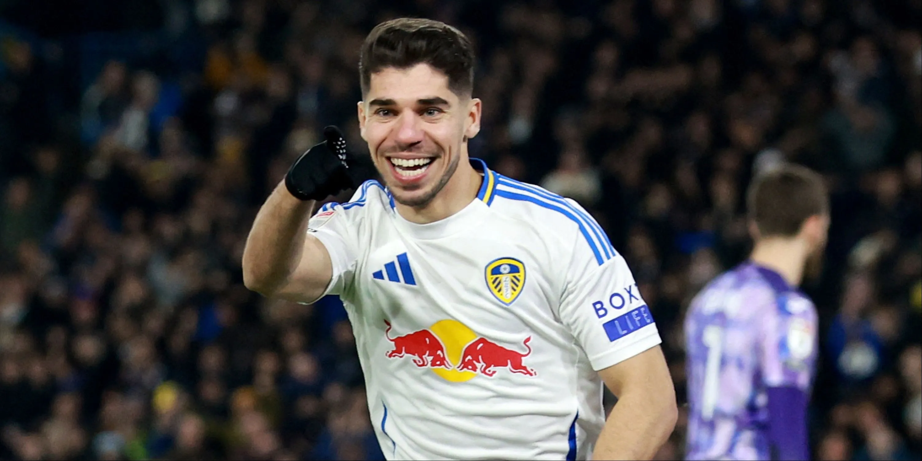 Tiền vệ Manor Solomon, một trong những mục tiêu tăng cường của Leeds United.