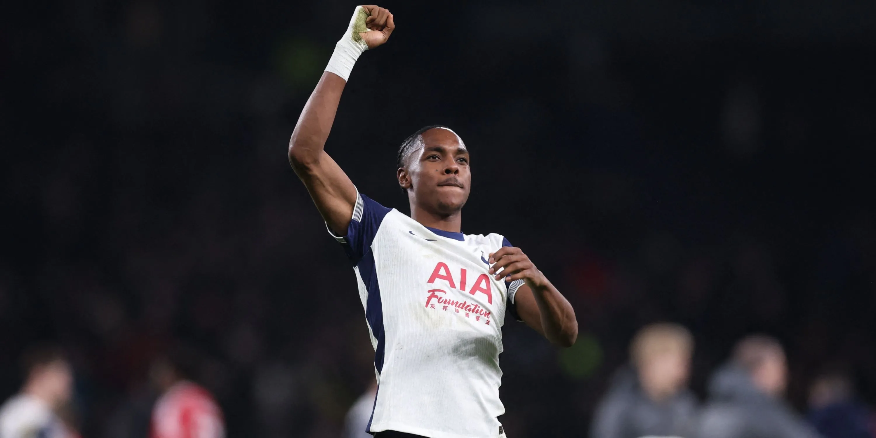 Tiền đạo trẻ Mathys Tel tìm kiếm cơ hội trên hàng công Tottenham tại Premier League